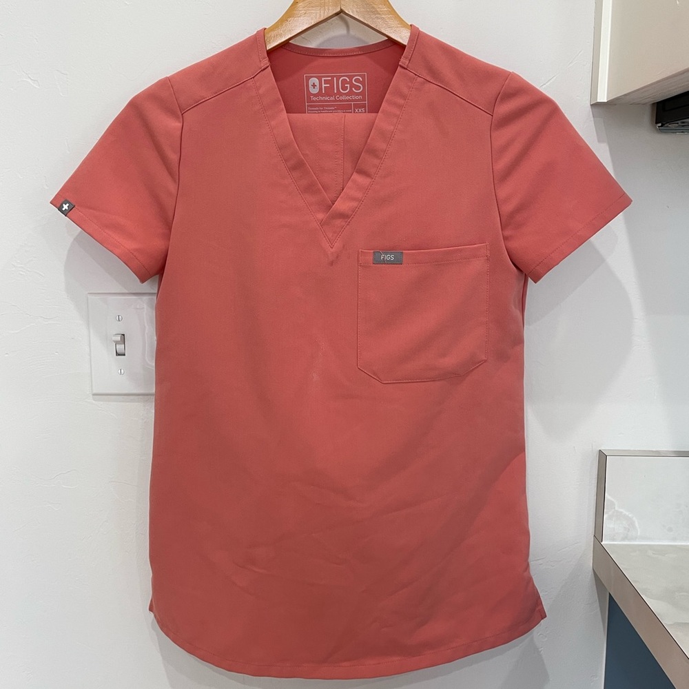 Figs Coral Catarina Top XXS